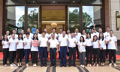 賦能進(jìn)階，正己善為 ——廣東霸王花集團(tuán)中層訓(xùn)練營首期學(xué)員順利結(jié)業(yè)